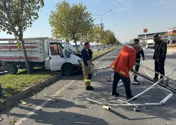 Merdivende piknik tüpüyle yapılan pişi yangın çıkardı