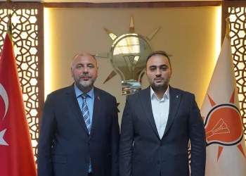Başkan Aydın’dan Orhangazi İlçe Başkanı Ulusu’ya Tebrik Ziyareti