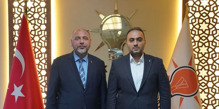 Başkan Aydın’dan Orhangazi İlçe Başkanı Ulusu’ya Tebrik Ziyareti