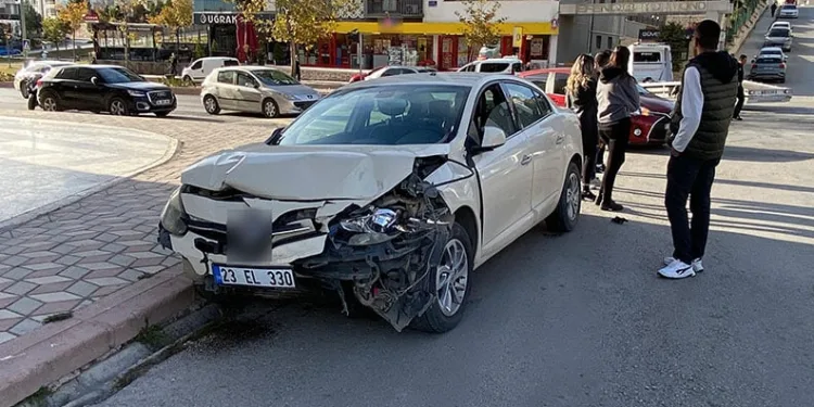 Elazığ’da trafik kazası: 2 yaralı