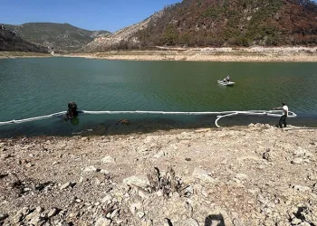 Nazilli Belediyesi’nden Yazırlı’daki yangın söndürme çalışmalarına destek