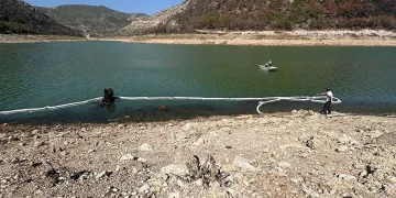 Nazilli Belediyesi’nden Yazırlı’daki yangın söndürme çalışmalarına destek
