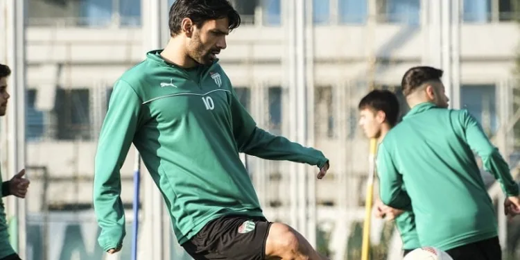 Bursaspor 7 Eylül Turgutlu 1984 maçı hazırlıklarına başladı