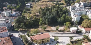 Bursa’da palet fabrikasında yangın