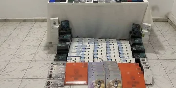 Alkollü şahıs acil servisi birbirine kattı