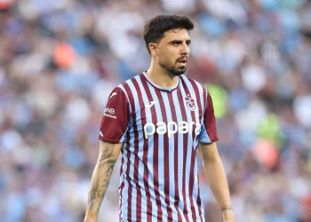 Trabzonspor, Ozan Tufan’ın sağlık durumuyla ilgili açıklama yaptı