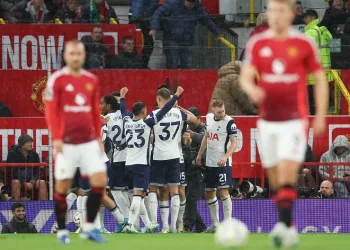 Tottenham, Manchester United deplasmanını 3-0 ile geçti