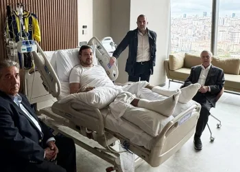 Aziz Yıldırım’dan, Serhat Akın’a geçmiş olsun ziyareti