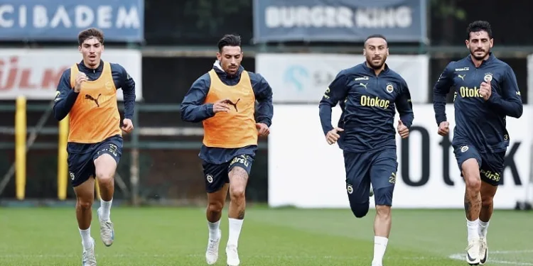 Fenerbahçe, Twente maçı hazırlıklarına başladı