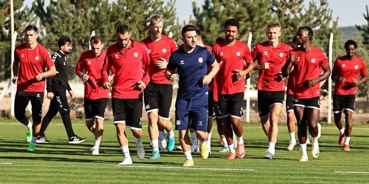Sivasspor’da Göztepe hazırlıkları sürüyor