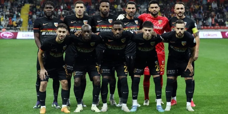 Kayserispor’da Bilal 2 maç sonra kaleye geçti