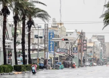 Krathon Tayfunu Tayvan’ı vurdu: 1 ölü, 70 yaralı