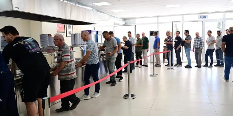 Karacabey halkından kent lokantasına yoğun ilgi