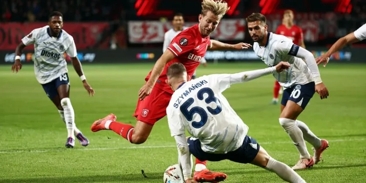 UEFA Avrupa Ligi: Twente: 1 – Fenerbahçe: 1