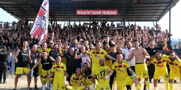Eskişehirspor lige galibiyetle başladı
