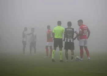 Nacional – Benfica maçı yoğun sis nedeniyle ertelendi