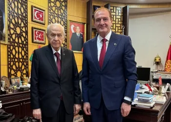 MHP Lideri Devlet Bahçeli, Türkiye Tekvando Federasyonu Başkanı Metin Şahin’i kabul etti