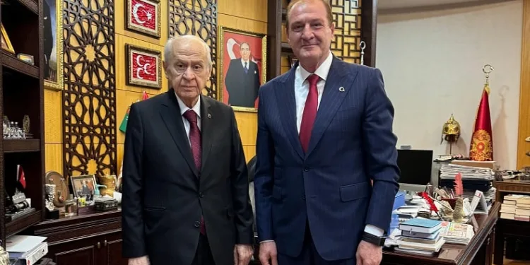 MHP Lideri Devlet Bahçeli, Türkiye Tekvando Federasyonu Başkanı Metin Şahin’i kabul etti