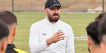 Aliağa FK, teknik direktör Fatih Çardak ile yollarını ayırdı