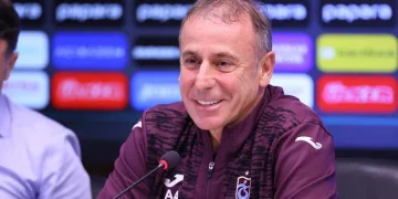 Süper Lig’de ilk 8 haftada 4 teknik direktör ile yollar ayrıldı