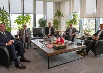 Galatasaray Başkanı Dursun Özbek: “Bu zihniyetin karşısında olacağız”