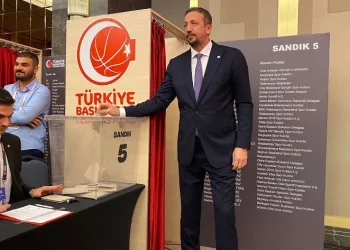 Hidayet Türkoğlu yeniden Türkiye Basketbol Federasyonu başkanı seçildi