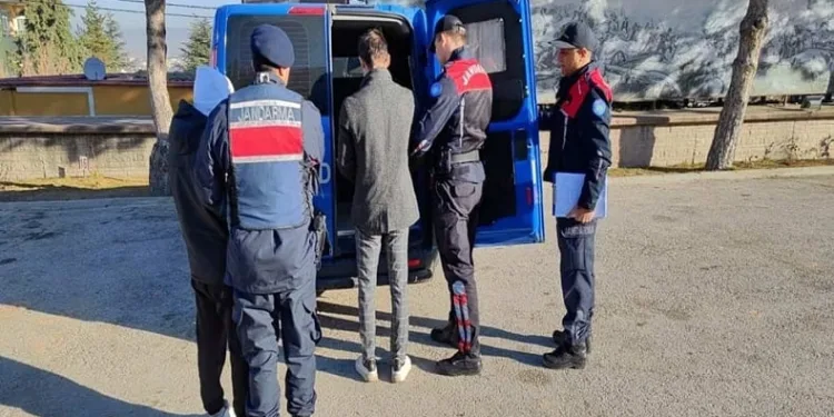 Jandarma ekipleri düzensiz göçle mücadeleye yönelik çalışma yaptı