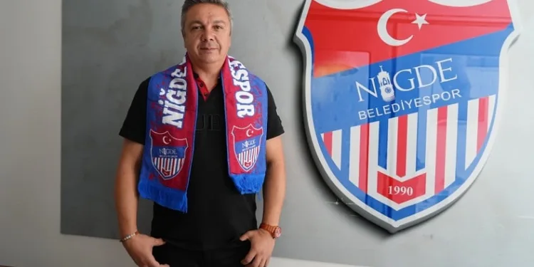 Niğde Belediyespor teknik direktörü Ferit Alper Salgın istifa etti