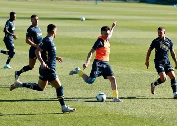 Fenerbahçe, Samsunspor maçı hazırlıklarını sürdürüyor