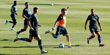 Fenerbahçe, Samsunspor maçı hazırlıklarını sürdürüyor