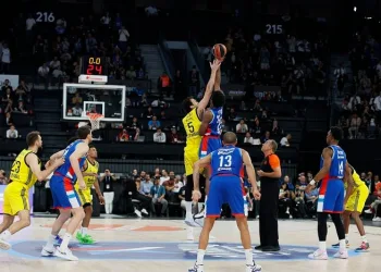 EuroLeague’de Türk derbisinin kazananı Fenerbahçe Beko
