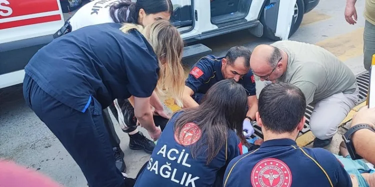 Bıçaklı kavga: 1 yaralı