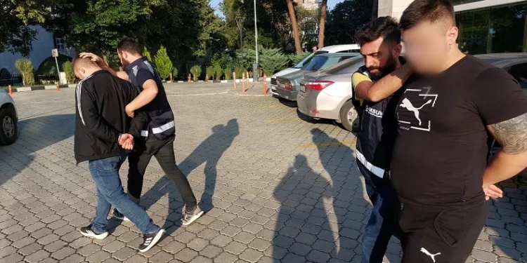 Silahlı saldırganlar tutuklandı