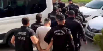 5 milyon TL’lik kağıda emdirilmiş uyuşturucu ele geçirildi
