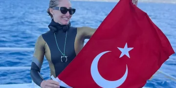 Şahika Ercümen’den yeni Türkiye rekoru