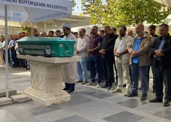 Düğünde kuzeni tarafından öldürülen şahıs toprağa verildi