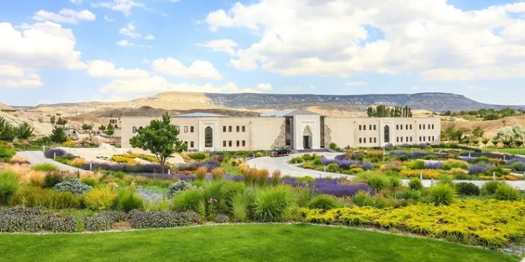 Kaldığı otel odasında rahatsızlanan turist öldü