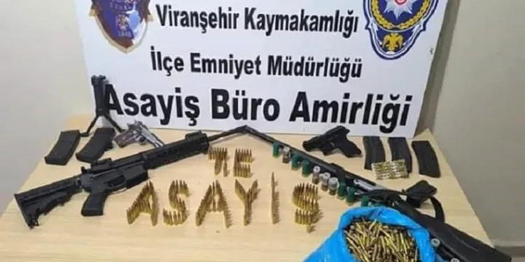 Silah kaçakçılığı operasyonu: 2 gözaltı