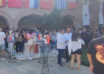Kuşadası’nda Narkotik eğitimleri devam ediyor
