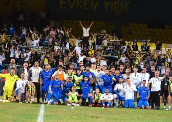 Bucaspor 1928, zirveye oynuyor