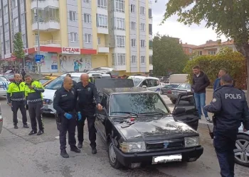 Şüphe üzerine durdurulan araçtan uyuşturucu çıktı