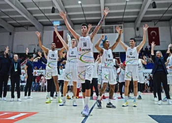 Basketbolda Ege derbisi
