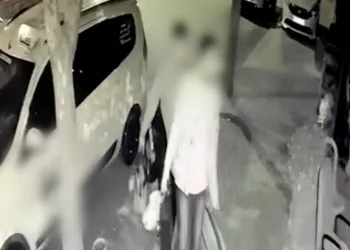 Oto hırsızları yakalandı