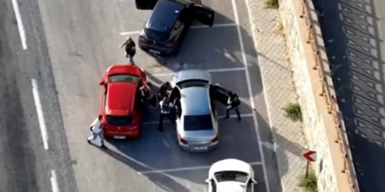 Uyuşturucu operasyonu Hollywood filmlerini aratmadı