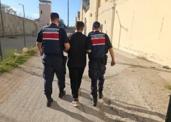 Çeşitli suçlara karışan 13 şüpheli tutuklandı