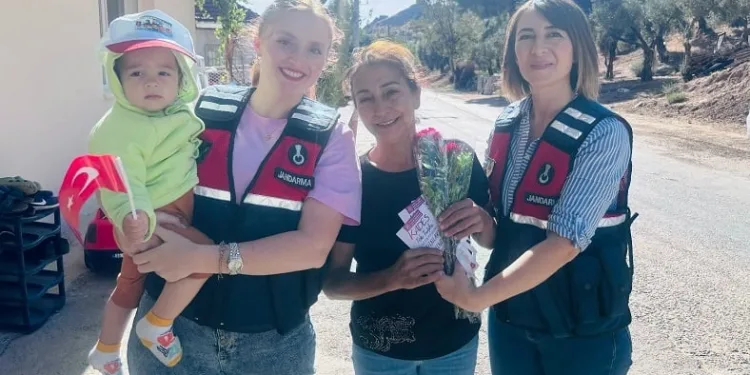 Aydın jandarması muhtarları unutmadı