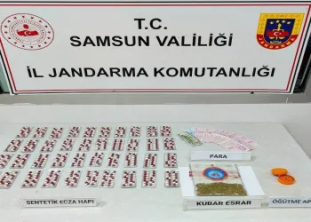 Jandarmadan uyuşturucu tacirine suçüstü