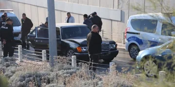 Polisi fark edince kaçan şüpheli, kaza yapınca yakalandı