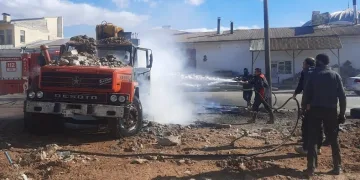 Kahramanmaraş’ta kamyon yangını