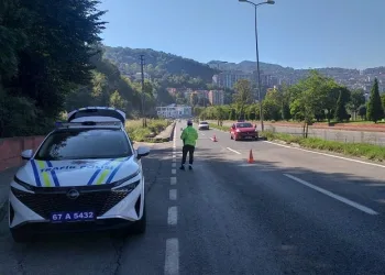 Jandarma ve polisin denetimleri sürüyor